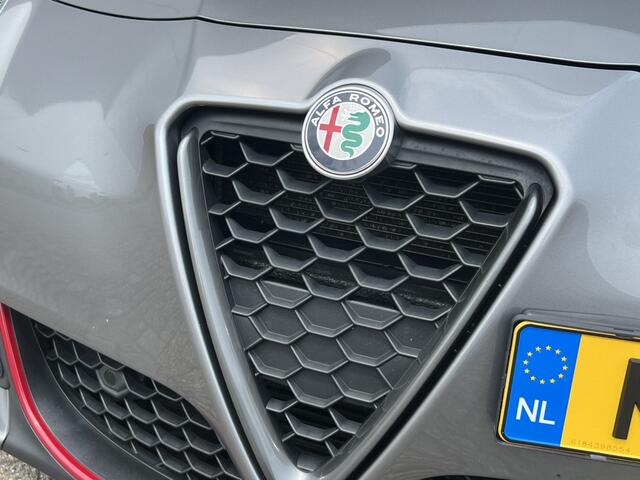 Alfa Romeo GIULIETTA 1.4 MultiAir Super | Pack Veloce & Comfort | PDC | Clima