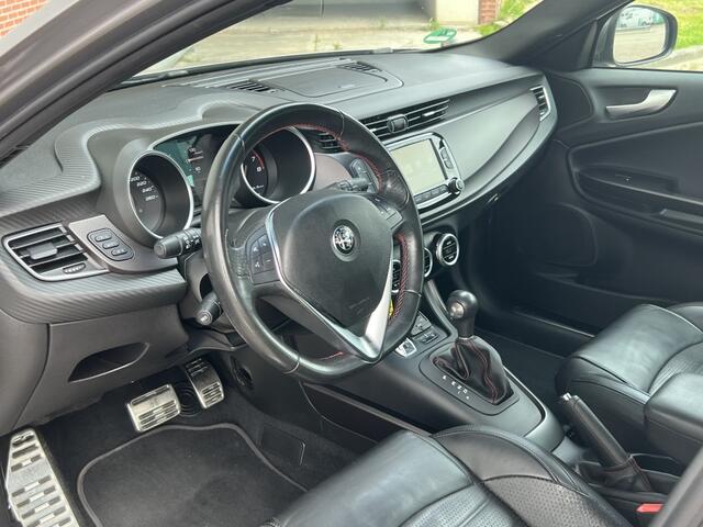 Alfa Romeo GIULIETTA 1.4 MultiAir Super | Pack Veloce & Comfort | PDC | Clima