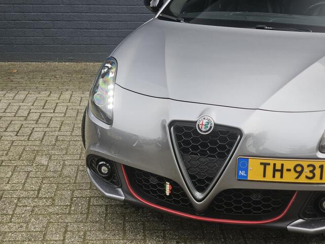 Alfa Romeo GIULIETTA 1.4 Turbo MultiAir Super / TREKHAAK / PACK VELOCE