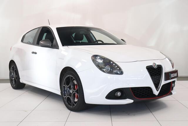 Alfa Romeo GIULIETTA 1.4 Turbo MultiAir Super | Climate control | Lederen bekleding | Navigatie | 18" Lichtmetaal | Parkeersensor | Cruise control |