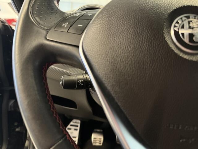 Alfa Romeo GIULIETTA 1.4 Turbo Sport ( 1e eigenaar, premium kleur )