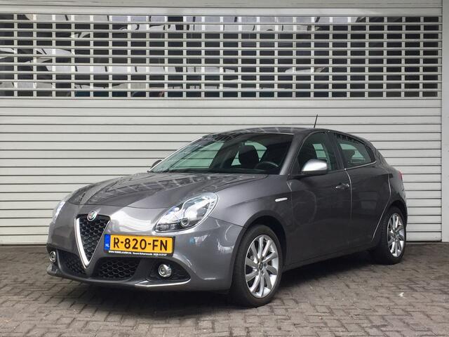 Alfa Romeo GIULIETTA 1.4 MultiAir TURBO Distinctive Rijklaarprijs!