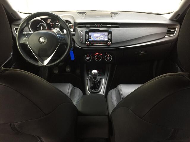 Alfa Romeo GIULIETTA 1.4 MultiAir TURBO Distinctive Rijklaarprijs!