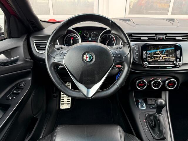 Alfa Romeo GIULIETTA 1.7 TBI 241Pk Quadrifoglio Verde Aut. Xenon Navi Pdc