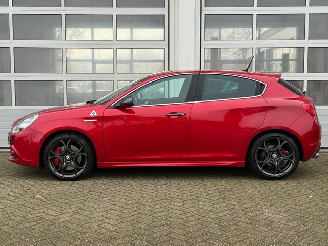 Alfa Romeo GIULIETTA 1.7 TBI 241Pk Quadrifoglio Verde Aut. Xenon Navi Pdc