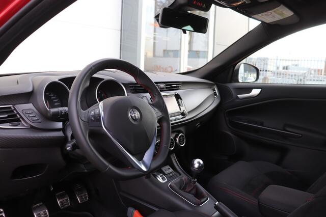 Alfa Romeo GIULIETTA 1.4 TURBO SPORT/ORIG.NL/PAN.DAK/1E EIG./DEALERONDERH.