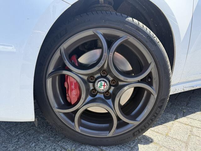 Alfa Romeo GIULIETTA 1.4 Turbo MultiAir Super | Wordt verwacht, bel voor een afspraak!