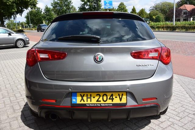 Alfa Romeo GIULIETTA 1.4 T M.AIR BUS. SUP / Parkcontrol / Leder /