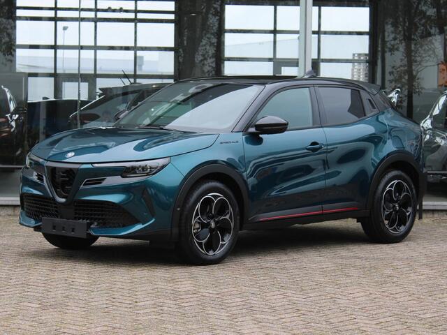 Alfa Romeo Junior 145 TURBO IBRIDA SPECIALE SABELT VOORRAAD KORTING | Pano / Camera / Navi