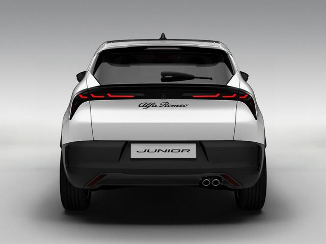 Alfa Romeo Junior 1.2 Turbo Hybrid Ibrida | Pack Tech | 18" | Schuif/Kanteldak | Sempione White