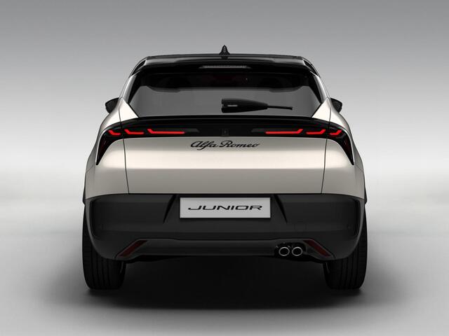 Alfa Romeo Junior 1.2 Turbo Hybrid Ibrida | Pack Tech | 18" | Schuif/Kanteldak | Scala Brown