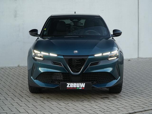 Alfa Romeo Junior 1.2 Turbo 136 PK Ibrida Speciale | Pano | Techno | Direct Leverb