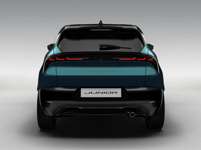 Alfa Romeo Junior 1.2 Turbo Hybrid Ibrida Q4 Ti | Pack Tech | 18" Petali | Navigli Blue