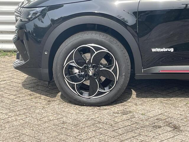 Alfa Romeo Junior Elettrica Speciale 54 kWh | Techno Pakket | Keyless | Apple carplay | Schuif/kanteldak |