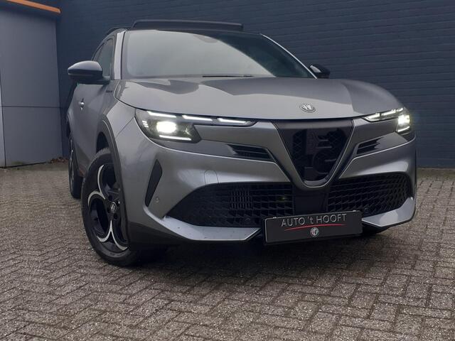 Alfa Romeo Junior Ibrida Speciale 145pk Alfa Romeo Junior Ibrida 145pk Speciale