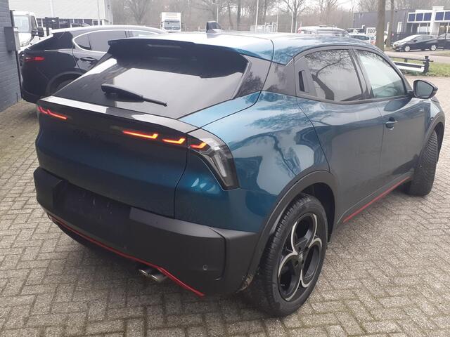 Alfa Romeo Junior 1.2 Turbo Hybrid Ibrida Speciale Sabelt Sport-stoelen/ Panorama-Schuif-Kanteldak/Pack Sport/Tech Pack/LED verlichting