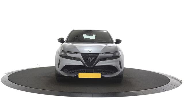 Alfa Romeo Junior Elettrica 54 kWh