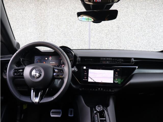 Alfa Romeo Junior 145PK Black Edition Ibrida Speciale | Techno | Camera | Navi | C