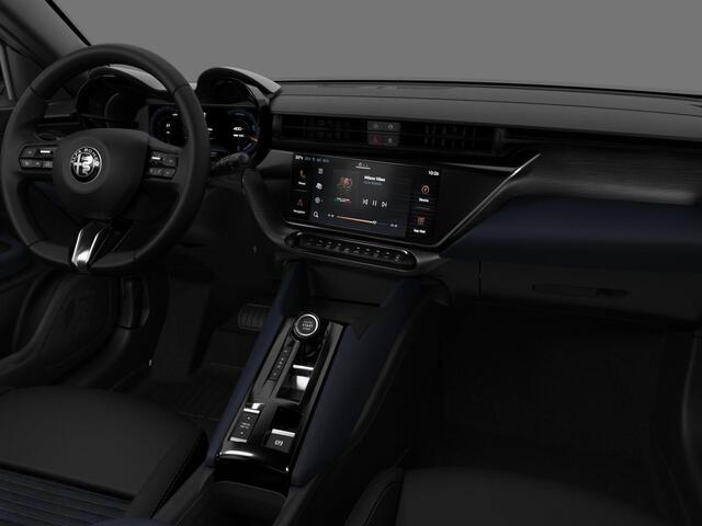 Alfa Romeo Junior Elettrica Speciale 54 kWh | Techno Pack | Warmtepomp | Verwarmbare Voorruit | Arese Silver