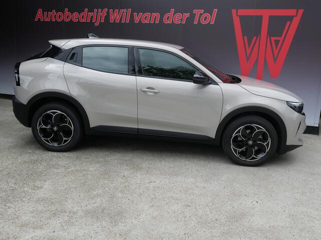 Alfa Romeo Junior ELETTRICA 54 kWh | CARPLAY | A.C.C | CLIMA | LED | BTW | FABRIEKSGARANTIE!!
