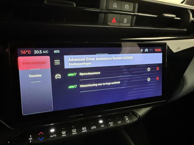 Alfa Romeo Junior Elettrica Automaat 156PK Adaptieve Cruise Control LMV 18 inch Full Led Matrix Parkeer sensoren Navigatie Apple Carplay / Android auto Climate Control