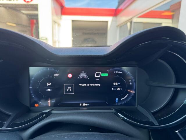 Alfa Romeo Junior Elettrica 54 kWh