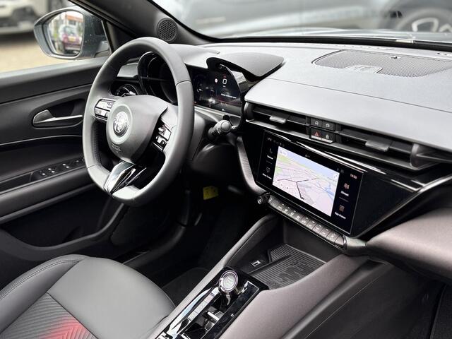 Alfa Romeo Junior 1.2 Turbo Hybrid Ibrida Speciale