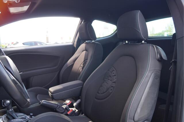 Alfa Romeo MITO 1.4 T Exclusive Automaat QV Line | 180 PK | 18" Lichtmetalen Velgen | Sportuitlaat | Bose