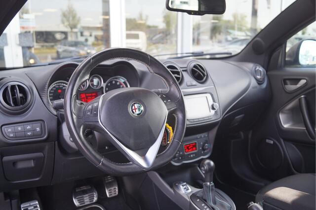 Alfa Romeo MITO 1.4 T Exclusive Automaat QV Line | 180 PK | 18" Lichtmetalen Velgen | Sportuitlaat | Bose