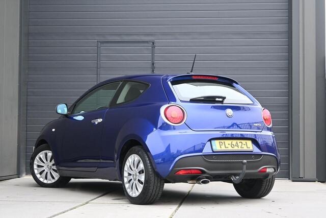 Alfa Romeo MITO 0.9 TwinAir ECO Super | AFNEEMBARE TREKHAAK | NAVI | CRUISE CONTROL | CLIMATE CONTROL | PDC