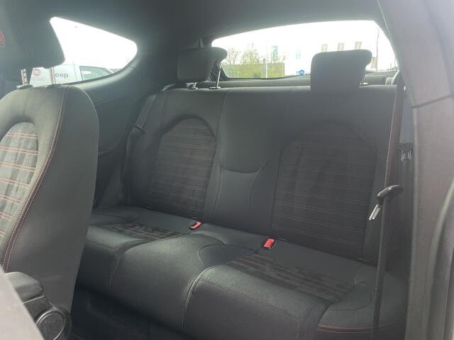 Alfa Romeo MITO TwinAir ECO | 17" Velgen | Climate/cruise control | Parkeersensoren