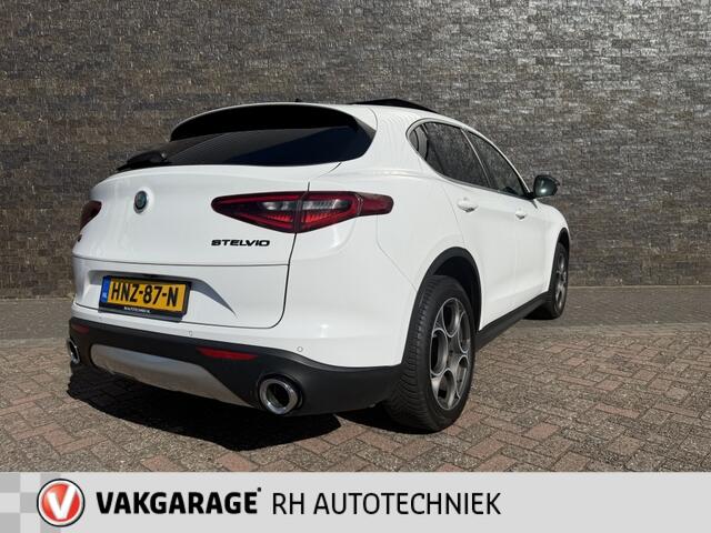 Alfa Romeo Stelvio 2.0 T AWD F.E.