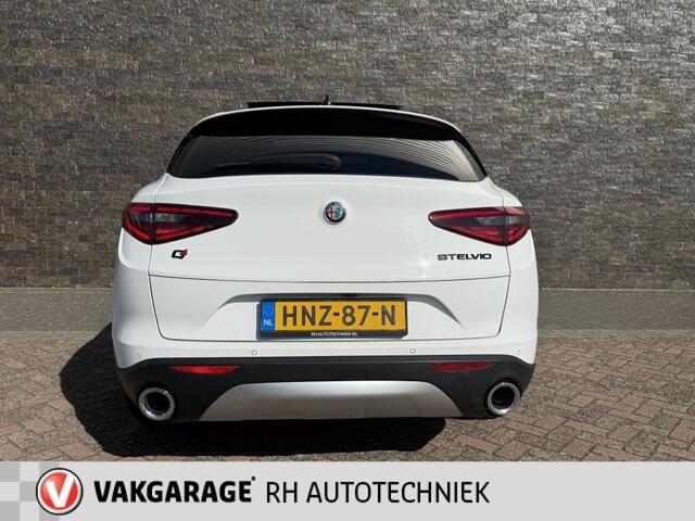 Alfa Romeo Stelvio 2.0 T AWD F.E.
