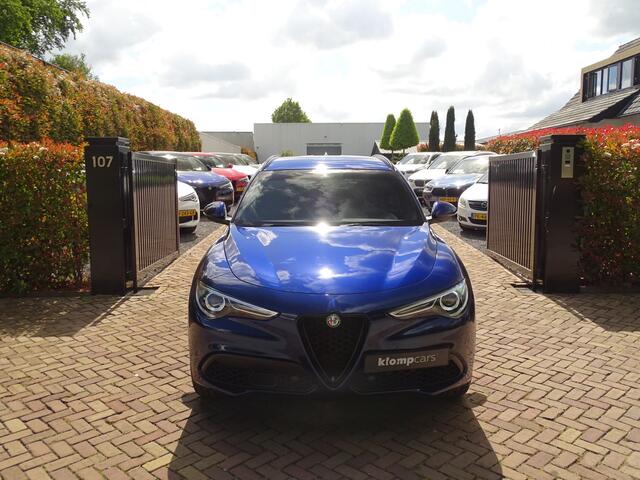 Alfa Romeo Stelvio 2.0 T AWD 280PK Veloce | Customized | 21inch | Eibach | Uniek kmstand!