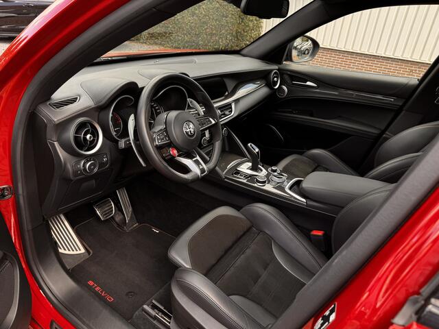 Alfa Romeo Stelvio 2.9 V6 AWD Quadrifoglio | MY20 | Schuifdak | H+K | Rosso!