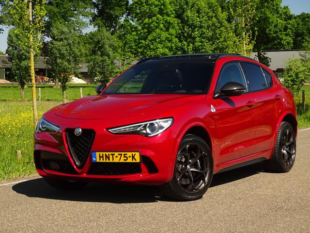Alfa Romeo Stelvio 2.9 V6 AWD Quadrifoglio | MY20 | Schuifdak | H+K | Rosso!