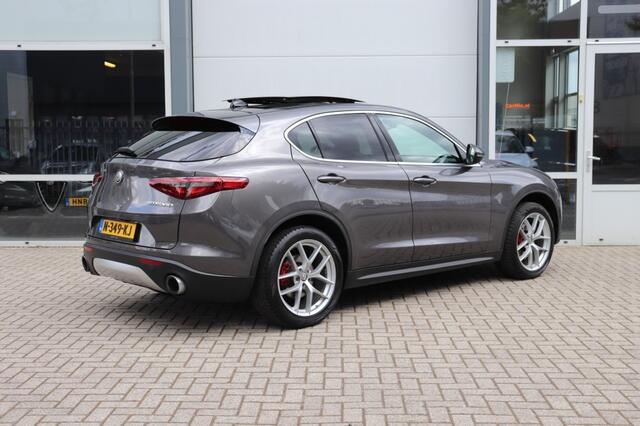 Alfa Romeo Stelvio 2.0 T 280PK Q4 SPECIAL EDITION/PANO/STOEL.STUUR.VERW/KEYLESS