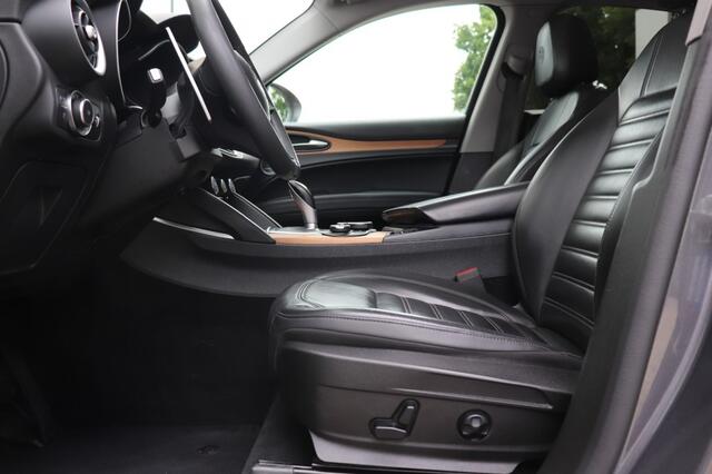 Alfa Romeo Stelvio 2.0 T 280PK Q4 SPECIAL EDITION/PANO/STOEL.STUUR.VERW/KEYLESS