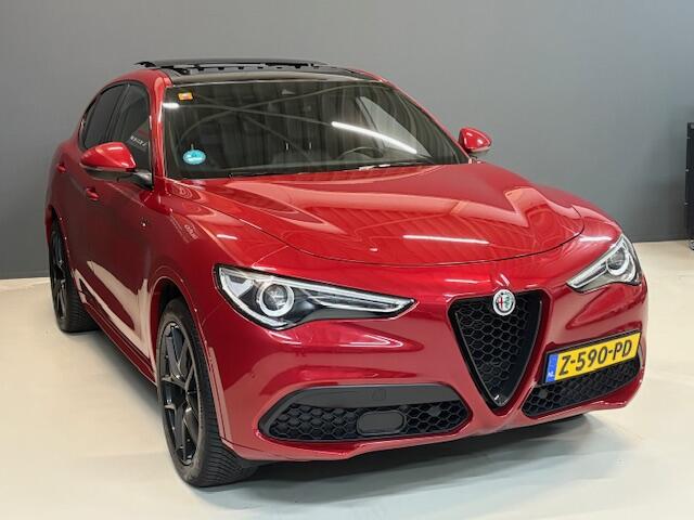 Alfa Romeo Stelvio 2.2 JTD 230pk AWD Veloce Vol opties! Panoramadak, performance pack