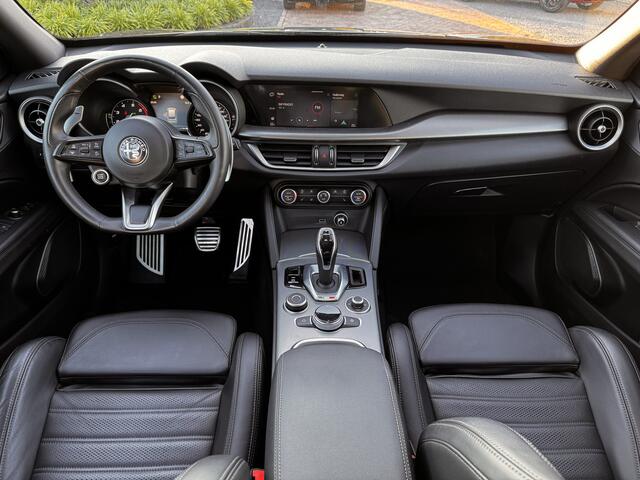 Alfa Romeo Stelvio 2.0 T AWD Veloce | Ad.Onderstel | BTW | TI-dif. | 21 inch | Ad.Cruise | Giallo