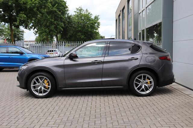 Alfa Romeo Stelvio 2.0 T Q4 280PK FIRST EDITION/PANO/STOEL.STUUR.VERW/KEYLESS