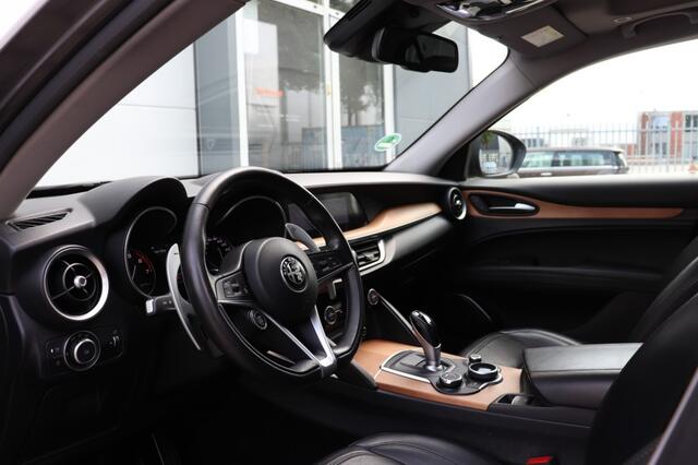 Alfa Romeo Stelvio 2.0 T Q4 280PK FIRST EDITION/PANO/STOEL.STUUR.VERW/KEYLESS