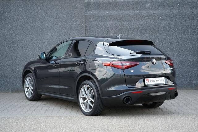 Alfa Romeo Stelvio 2.0 T AWD First Edition Trekhaak/Leder/20''/KEYLESS/Camera