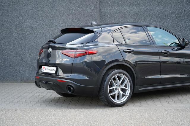 Alfa Romeo Stelvio 2.0 T AWD First Edition Trekhaak/Leder/20''/KEYLESS/Camera