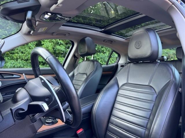 Alfa Romeo Stelvio 2.0T 280PK AWD Q4 B-TECH/PANO/LEER/HARMAN KARDON