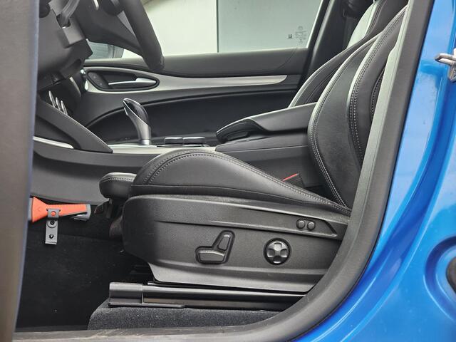 Alfa Romeo Stelvio 2.0 T AWD B-Tech 280 PK / PANO / ADAPT. CRUISE / LEDER DASH. / NL AUTO