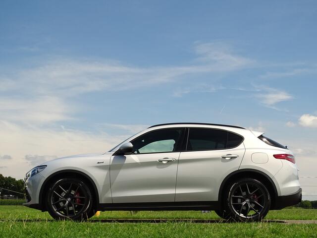 Alfa Romeo Stelvio 2.2 B-Tech Veloce St. | 20inch | 230PK | Ti-Dif. | 20 inch | Ad.Cruise | Lane | Squadra