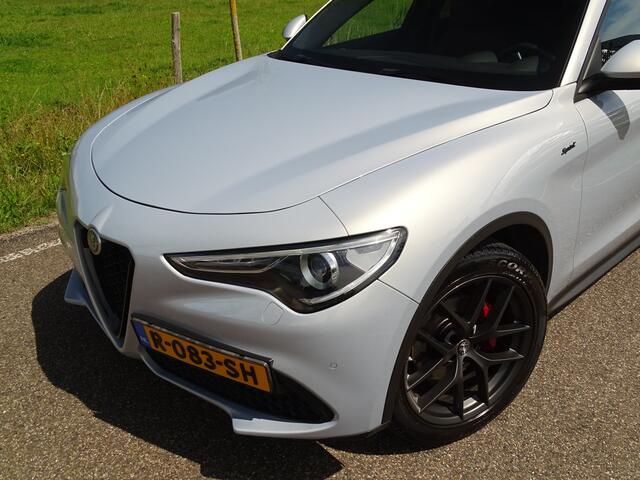 Alfa Romeo Stelvio 2.2 B-Tech Veloce St. | 20inch | 230PK | Ti-Dif. | 20 inch | Ad.Cruise | Lane | Squadra