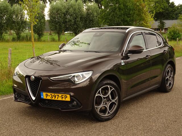 Alfa Romeo Stelvio 2.2d AWD Q4 210PK Veloce | Schuifdak | Ad.Cruise | All-season | Bronzo | Camera | Uniek en netjes!