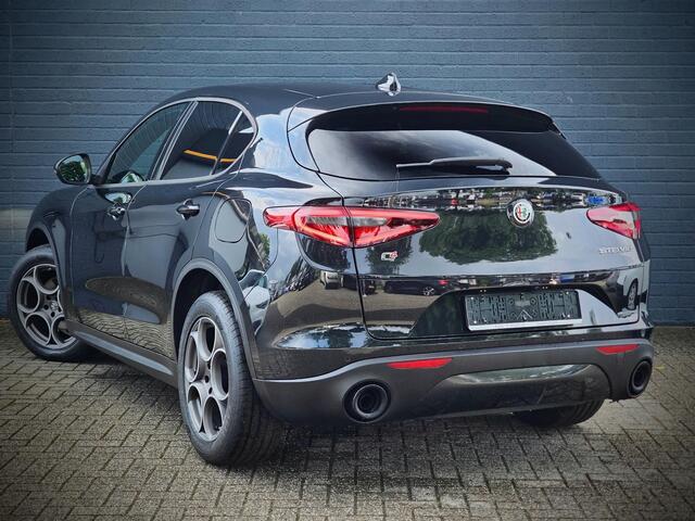 Alfa Romeo Stelvio 2.0 T AWD VELOCE INT. / ADAPT CRUISE / CARPLAY / SCHAKELFLIPPERS